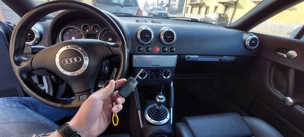 AUDI TT I SERIE