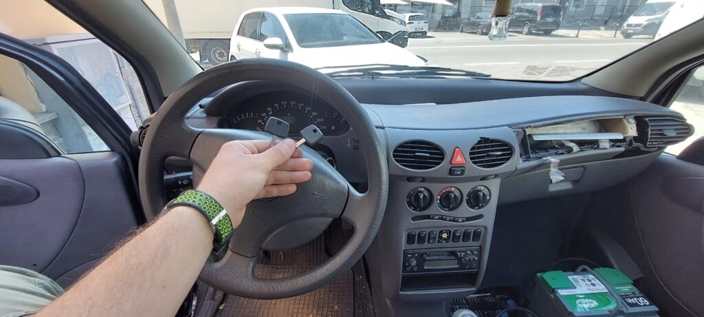 MERCEDES CLASSE A TUTTE LE CHIAVI PERSE