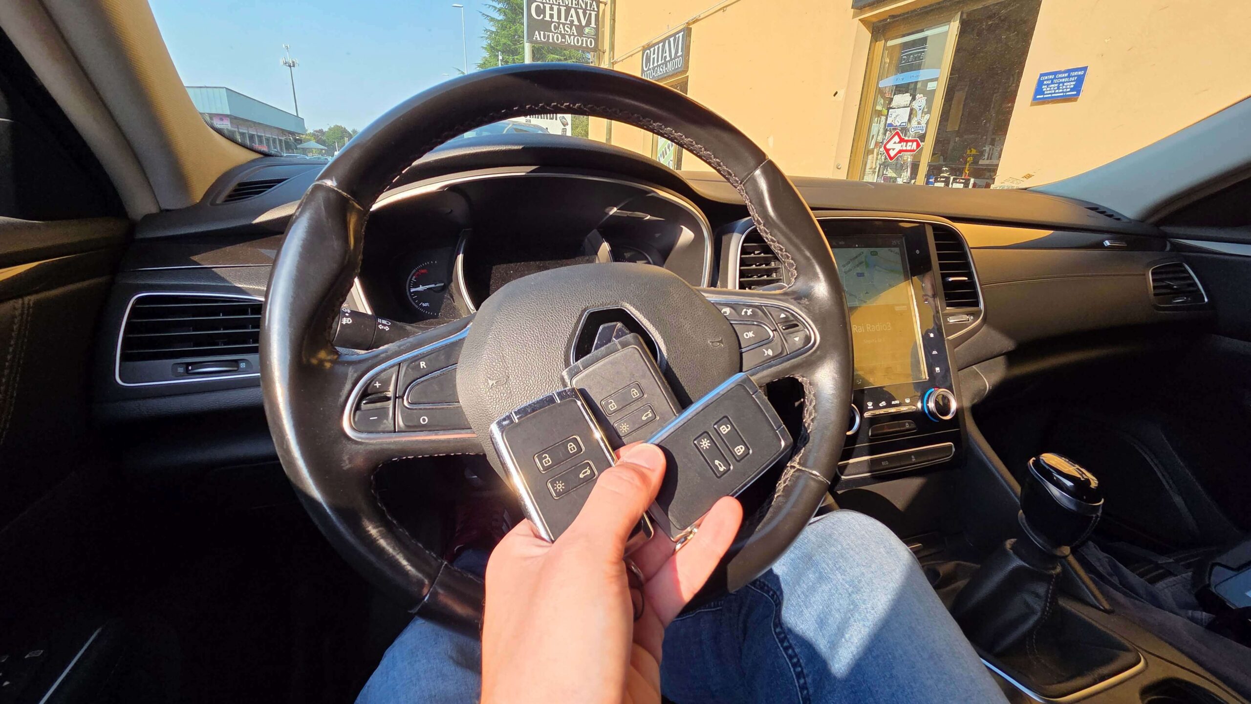 Duplicazione chiave keyless Renault Megane