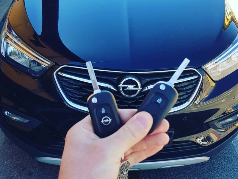 Chiave con telecomando Opel Mokka