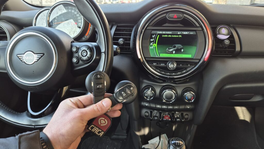 Duplicazione Chiave Mini Cooper F56