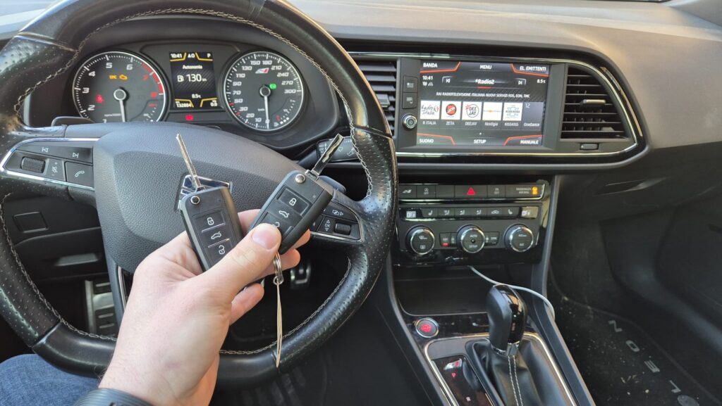 Duplicazione Chiave keyless Seat Leon