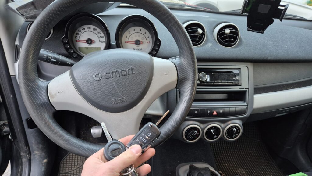 Duplicazione chiave telecomando Smart ForFour