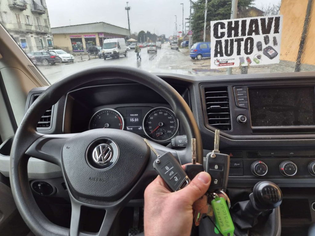 Duplicazione chiave radiocomando Volkswagen Crafter