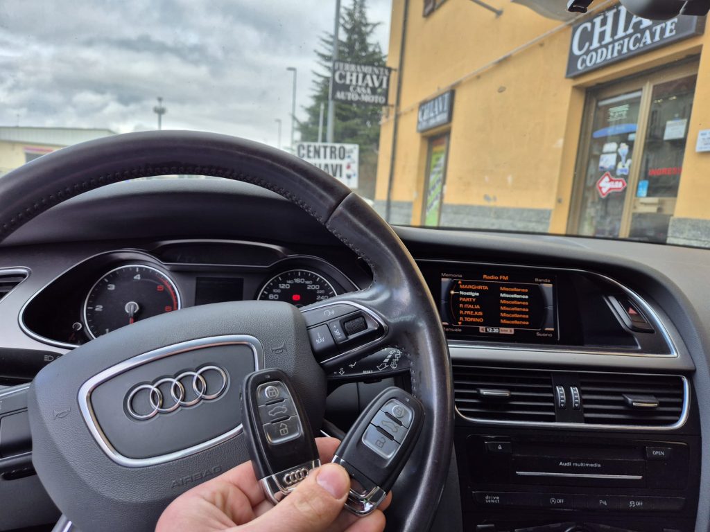 Duplicazione chiave slot Audi A4