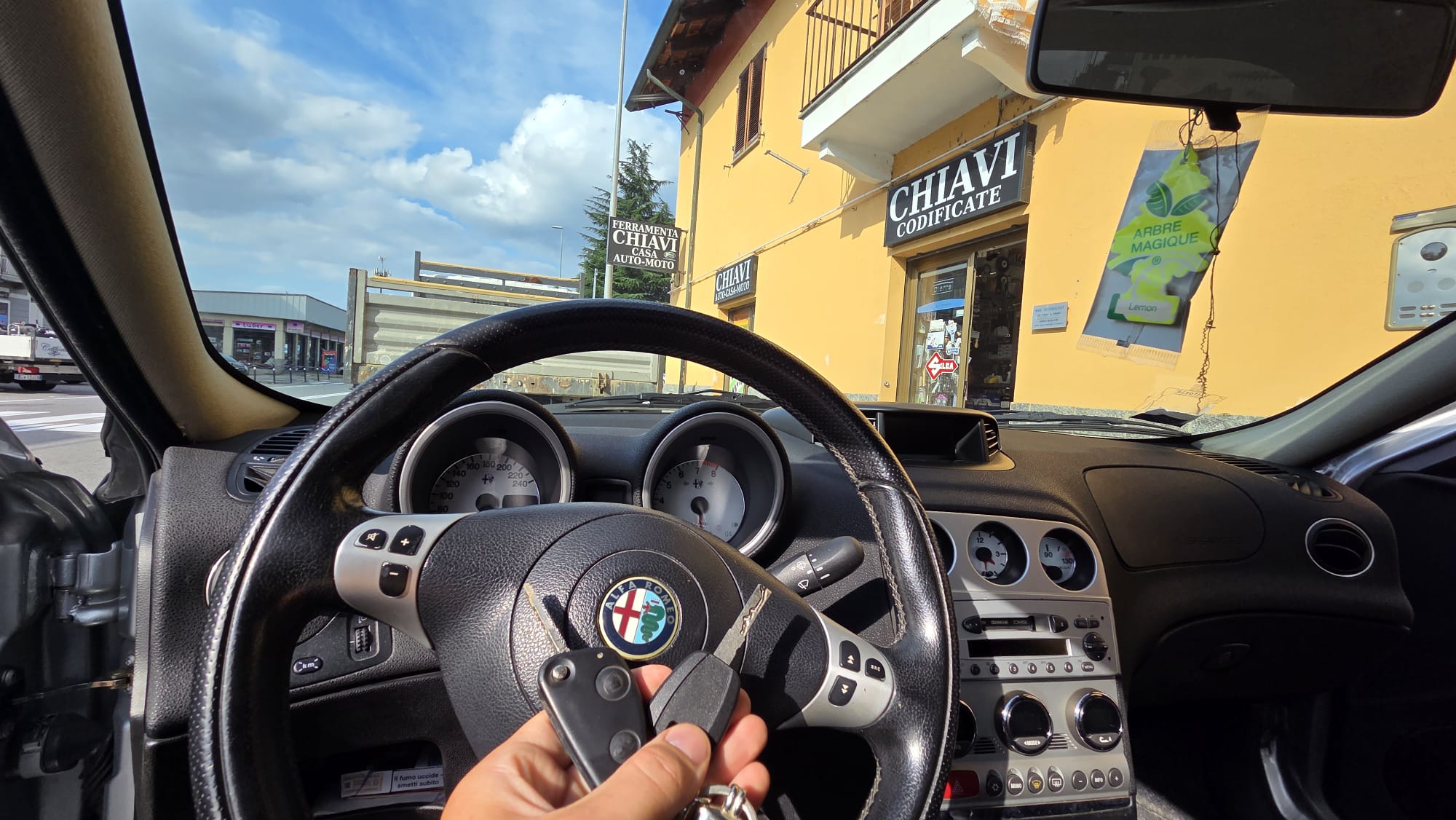 Duplicazione chiave codificata Alfa Romeo 147