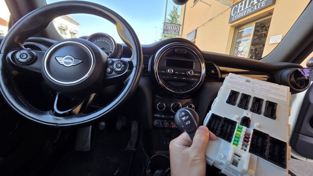 Produzione chiave Mini One